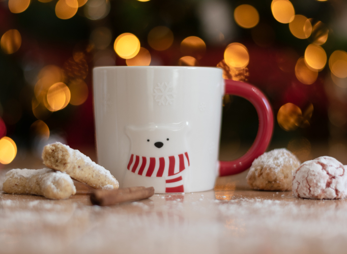 Romantic Christmas Proposal Ideas For Hot Chocolate 10