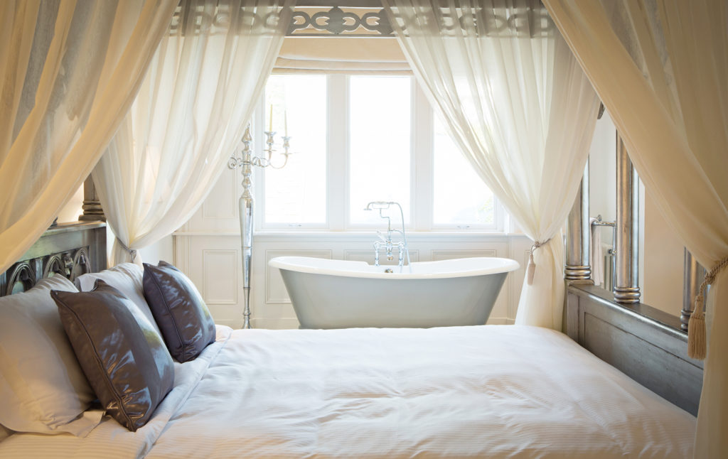Why a Cheltenham wedding should be at the top of your list manor by the lake bedroom 4