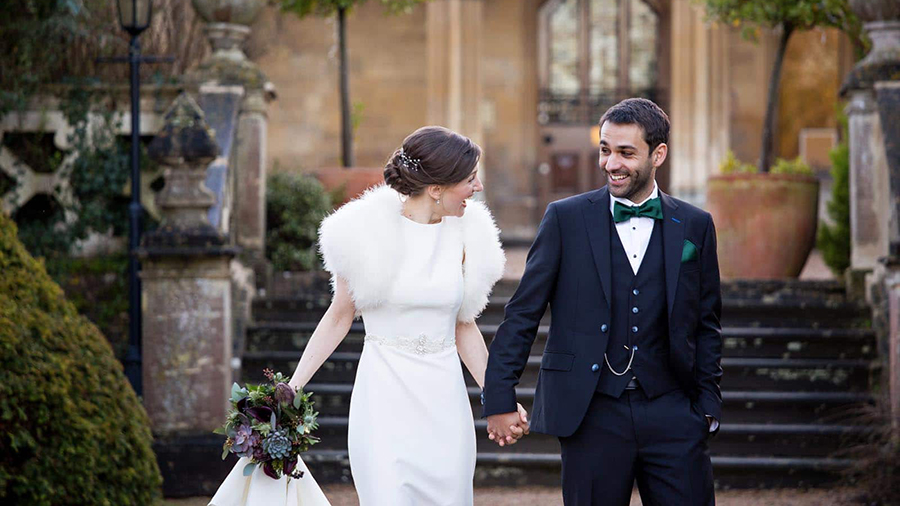 Winter wedding at Manor By The Lake