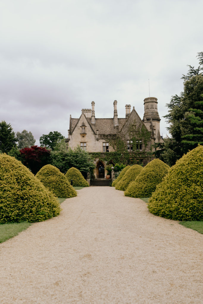 wedding at manor by the lake