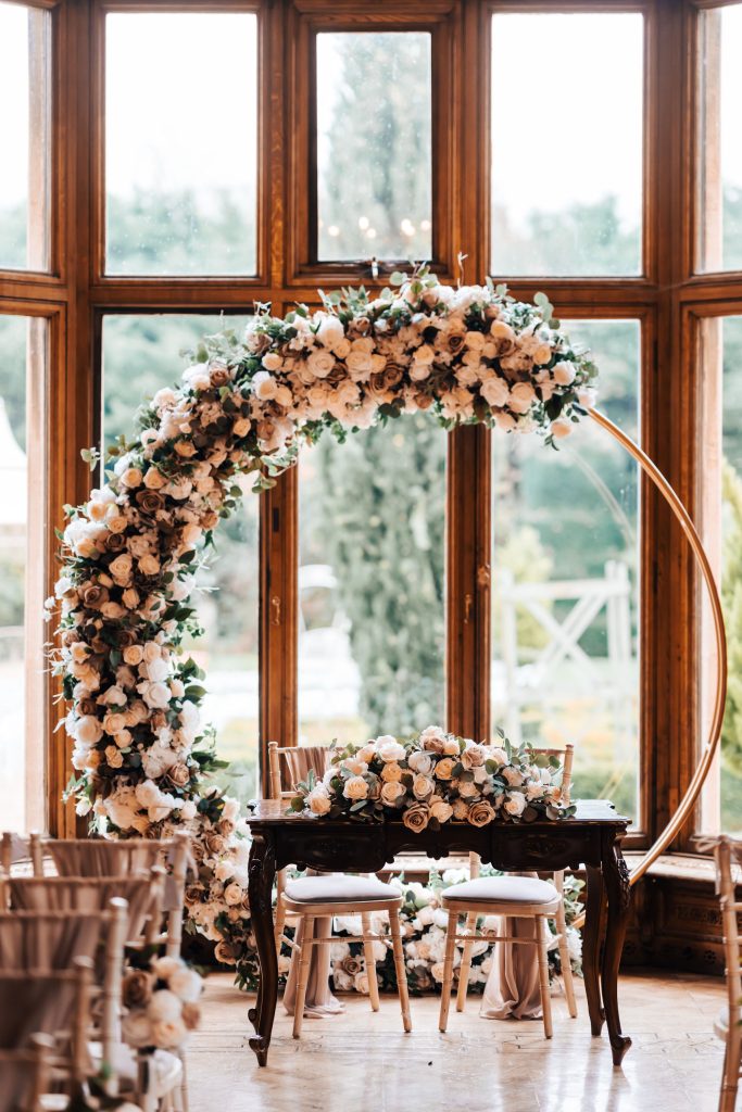 Your Manor By The Lake Autumn Wedding Inspiration Caitlin Adrian Manor by the Lake 2